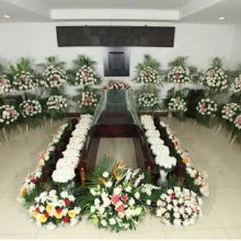 无锡花圈 布置灵堂 穿寿衣